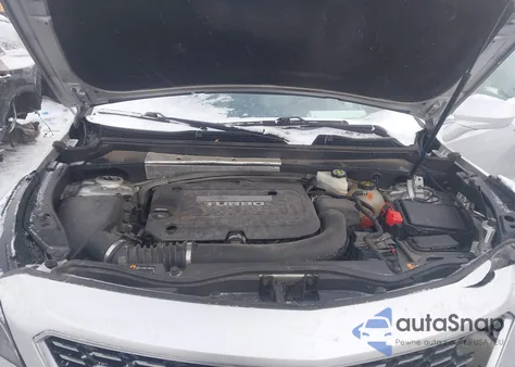 2019 Cadillac Xt4 Luxury from USA, damaged, VIN 1GYAZAR46KF130851